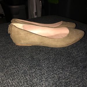 New beige / taupe flats